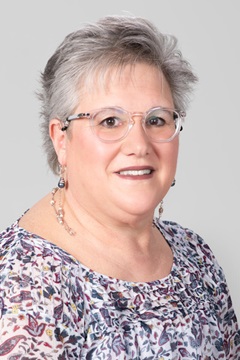 Favitta_Donnacropped_Medium_res_comp